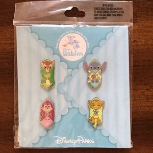 Disney Babies Pins Set